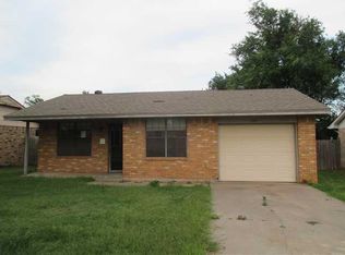 1411 S Dille Ave, El Reno, OK 73036