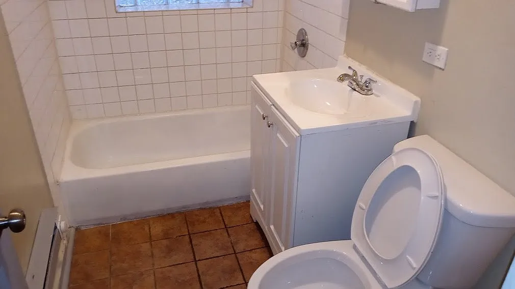3 Bedroom Apartment on Second Floor — Photo 3