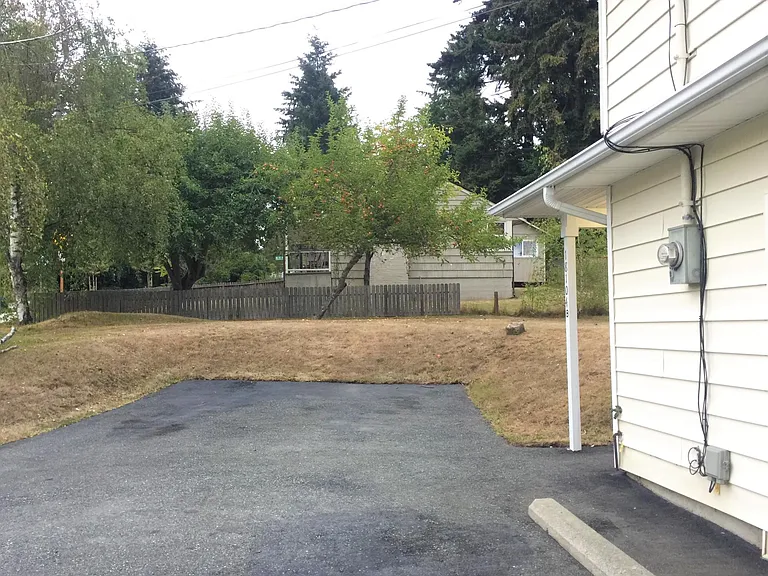 18104 62nd Ave NE #B — Photo 23