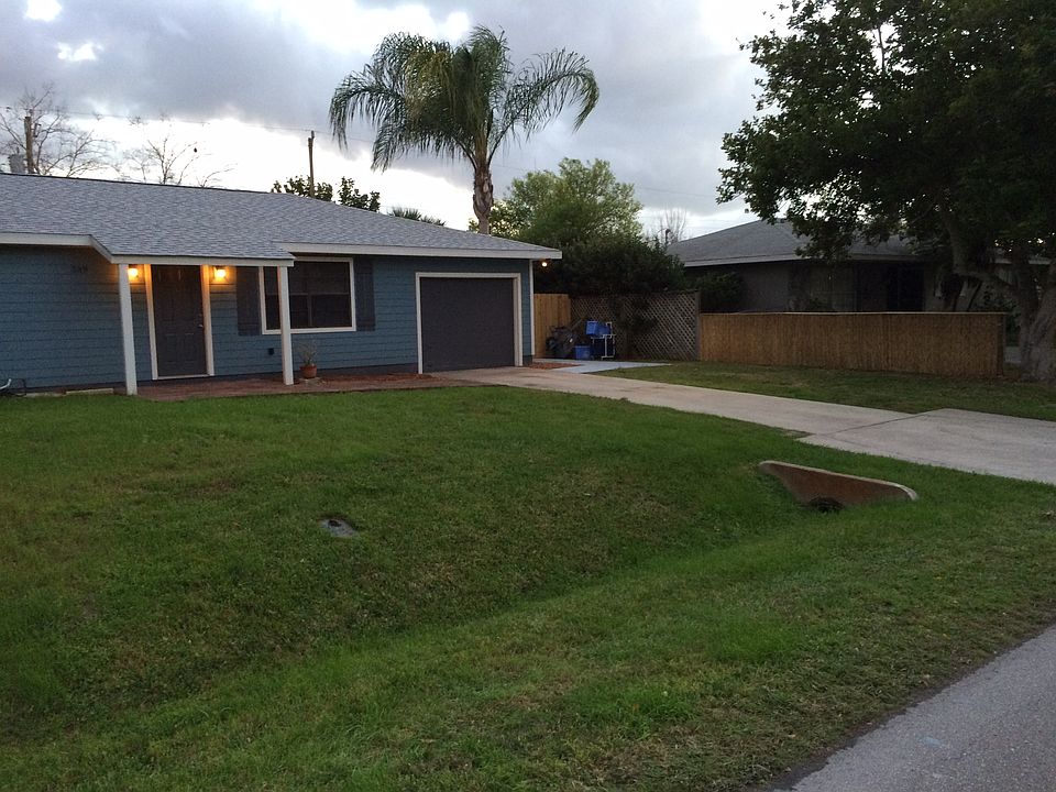 2nd image of 339 43rd Street Blvd W