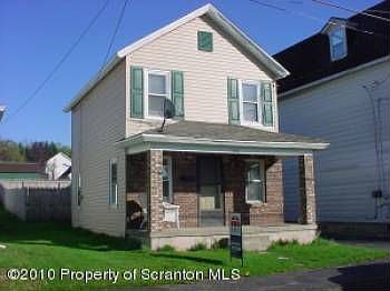 2nd image of 506 Hudson St