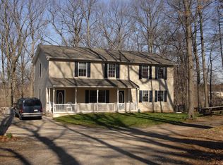 1206 Midvale Ct, Hampstead, MD 21074