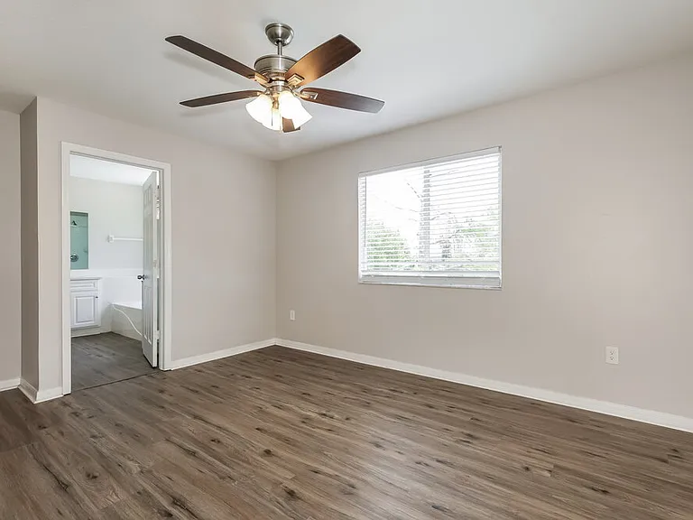13114 Fennway Ridge Dr — Photo 11
