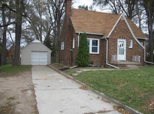 5033 Richfield Rd, Flint, MI 48506