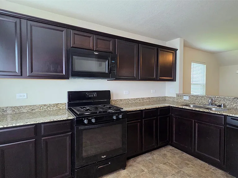 14111 Sundrop Park Ln — Photo 7