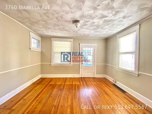 4th image of 3740 Isabella Ave