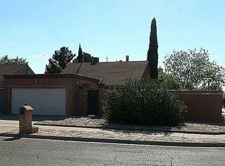 1923 Chris Scott Dr, El Paso, TX 79936