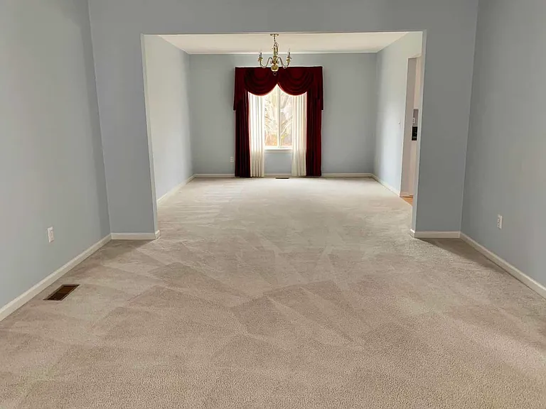 3416 Honeysuckle Ct — Photo 5