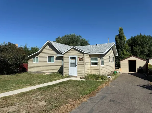 328 S 5th St W, Malta, MT 59538
