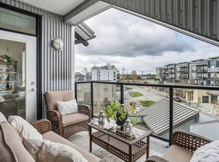 6233 London Rd #401, Richmond, BC V7E3S3
