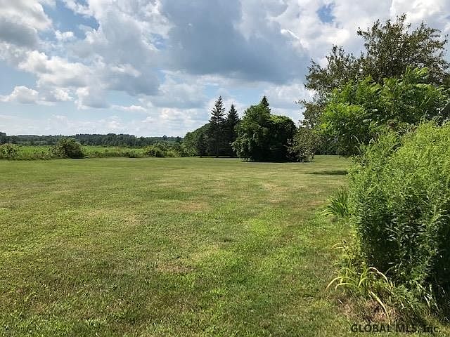 2nd image of 1285 W River Rd