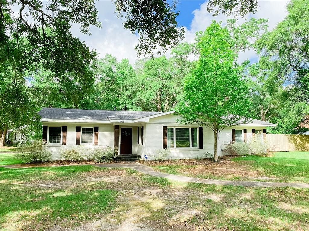 919 Cleveland Rd, Saraland, AL 36571 Zillow