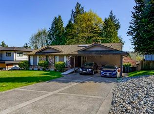 8194 Woodlake Ct, Burnaby, BC V5A 3P4