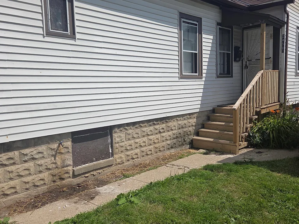 2450B N 7th St
