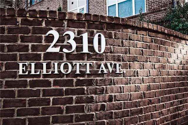 1 bed, 1154 sqft, $2,080 — Photo 2
