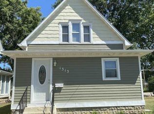 1313 N Washington Ave, Mason City, IA 50401