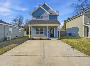 425 Culloden St, Suffolk, VA 23434