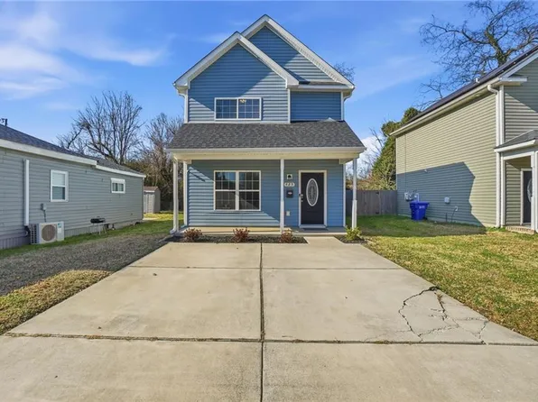 425 Culloden St, Suffolk, VA 23434