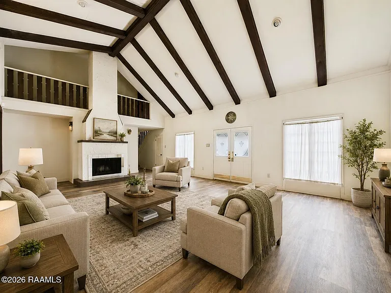 100 Oak Coulee Dr — Photo 9