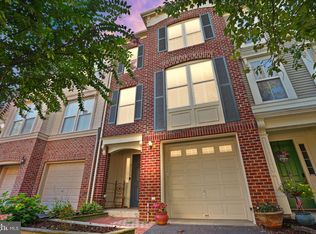 43117 Hunters Green Sq, Ashburn, VA 20148