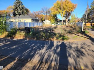 8419 64th Ave NW, Edmonton, AB T6E0H1