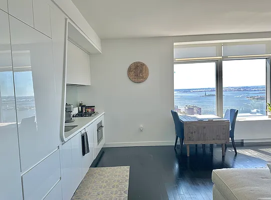 Rented by Douglas Elliman | media 23