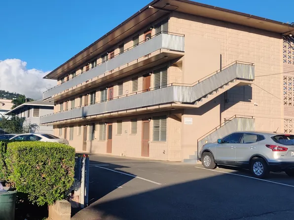 22 Iliahi St APT 304, Honolulu, HI 96817