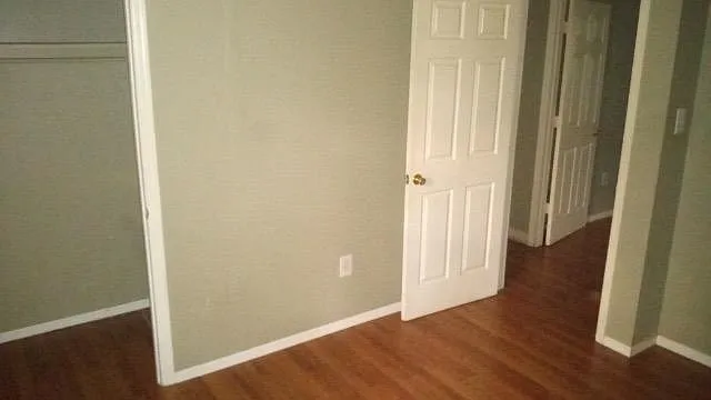 423 Woodland St — Photo 4