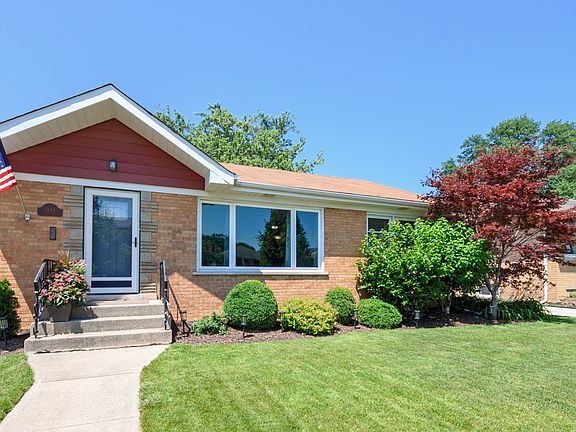 2nd image of 2844 W 100th Pl