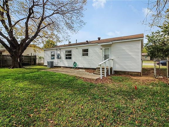 5th image of 2722 William Brewster Dr