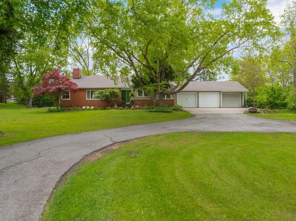 1416 E Bogart Rd, Sandusky, OH 44870