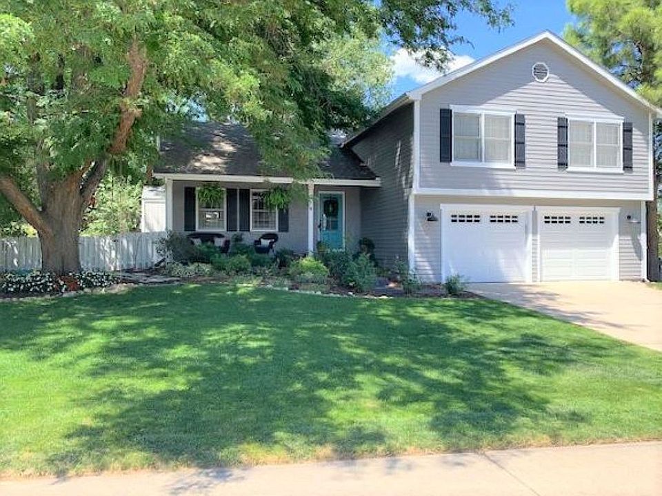 1st image of 1200 Mansfield Dr