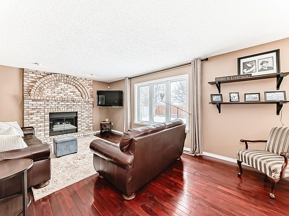 3rd image of 161 Highland Way