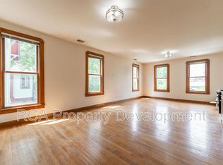 243 E 11th St APT 1, Indianapolis, IN