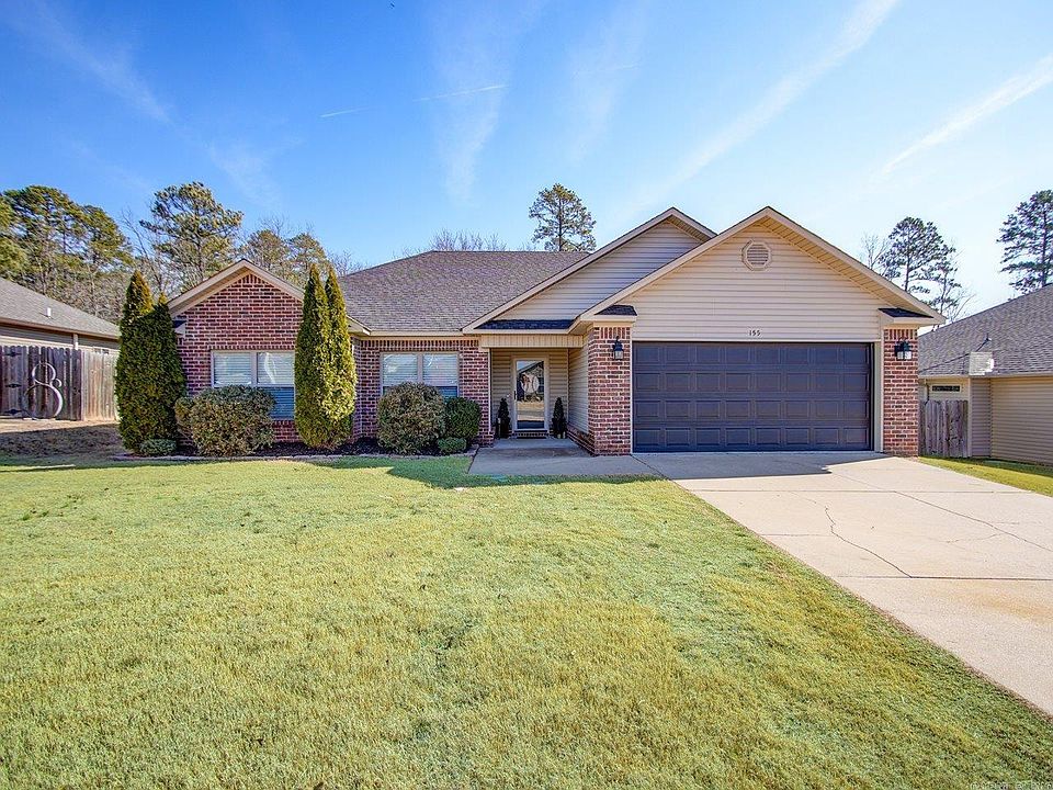 1st image of 155 Cambridge Dr