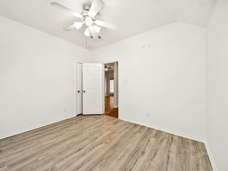 10 Delphinium Pl — Photo 39