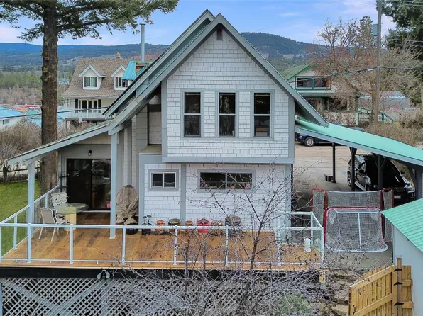 153 Billiter Ave, Princeton, BC V0X 1W0