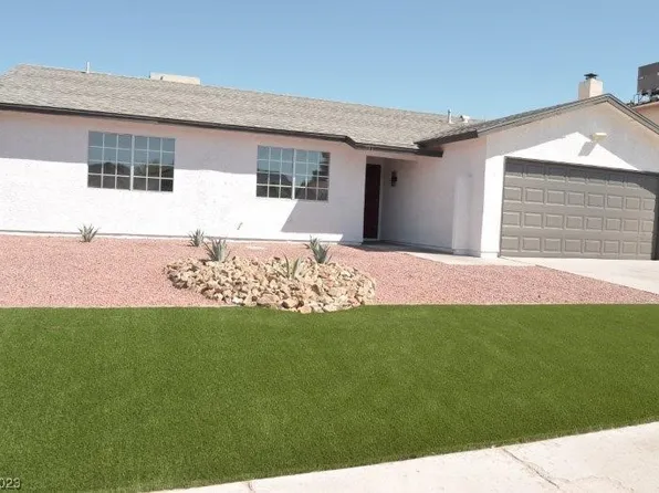 711 Strawberry Pl, Henderson, NV 89002