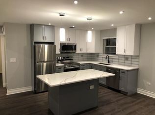 459 South Blvd APT 1A, Oak Park, IL 60302