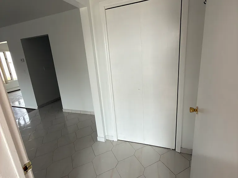 373 Jersey Ave #1 — Photo 3