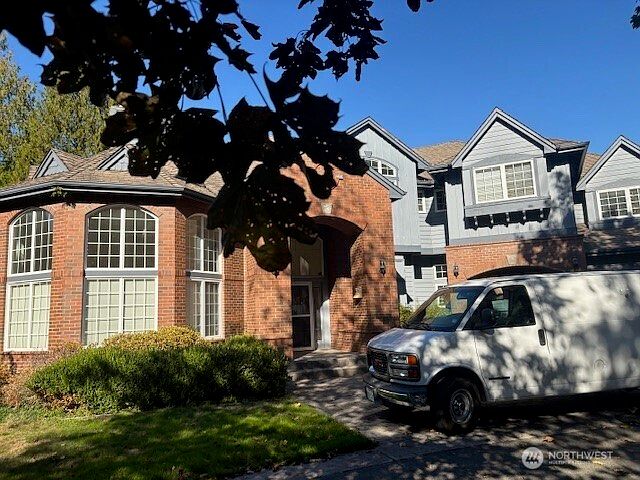 2nd image of 8207 228th Street