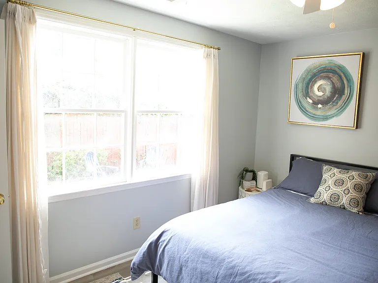 Greenwood St — Photo 12