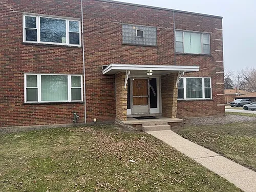 18006 Wentworth Ave Photo 1