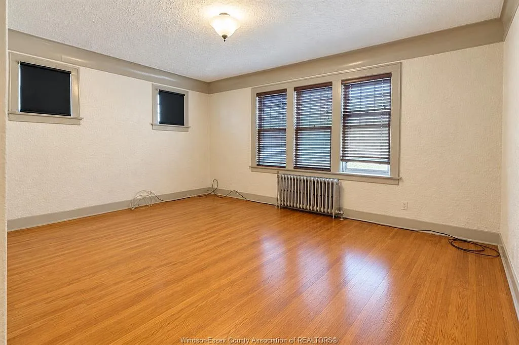 2 bed, $1,600 — Photo 2