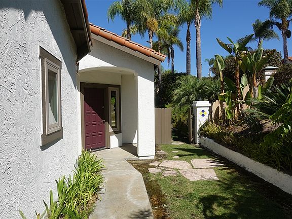 2nd image of 1973 Casablanca Ct