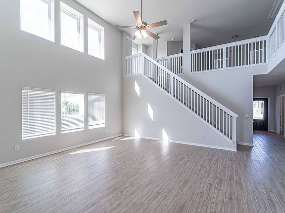 5th image of 217 Shenandoah Dr