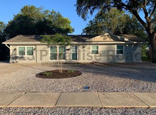 413 Paradise Rd, Niceville, FL 32578