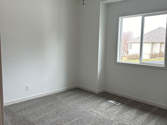 5th image of 20905 Appaloosa Dr
