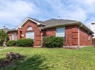 2725 Creek Crossing Rd, Mesquite, TX 75181
