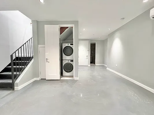 Rented by Doorway NYC, LLC | media 4